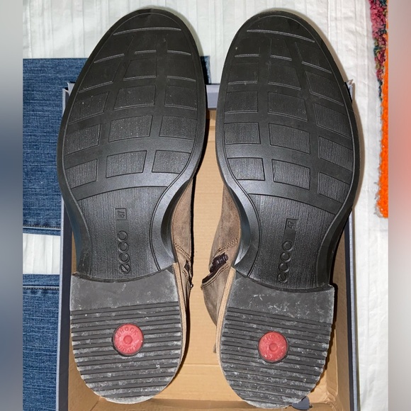 Ecco Kenton Leather Lace/Zip Up Factory Distressed Boots - Picture 6 of 9